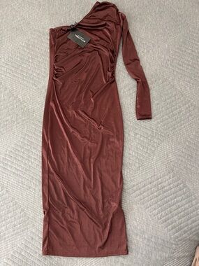 PrettyLittleThing Maternity One-Shoulder Burgundy Bodycon Dress